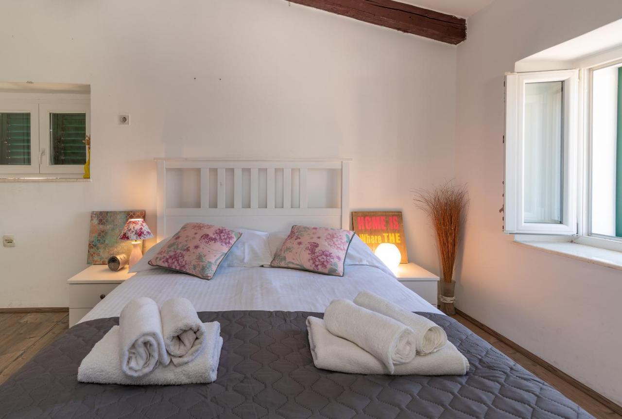 טרוגיר Apartment Ana מראה חיצוני תמונה